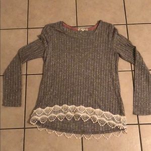 Cute laced bottom stripped top